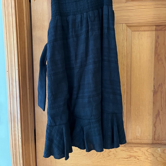 American Eagle women medium black faux wrap sundress - Picture 6 of 12